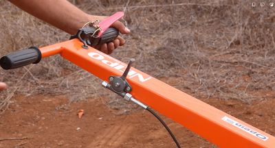 Opein | Alquiler y venta de zanjadora de gasolina compacta Neipo en Canarias, Madrid y Marruecos.