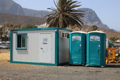 Opein | Alquiler y venta de baños portátiles en Canarias, Madrid y Marruecos con la mejor calidad precio.
