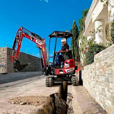 Opein | Alquiler y venta de mini-excavadora Yanmar VIO17 1,8T STV en Canarias, Madrid y Marruecos.